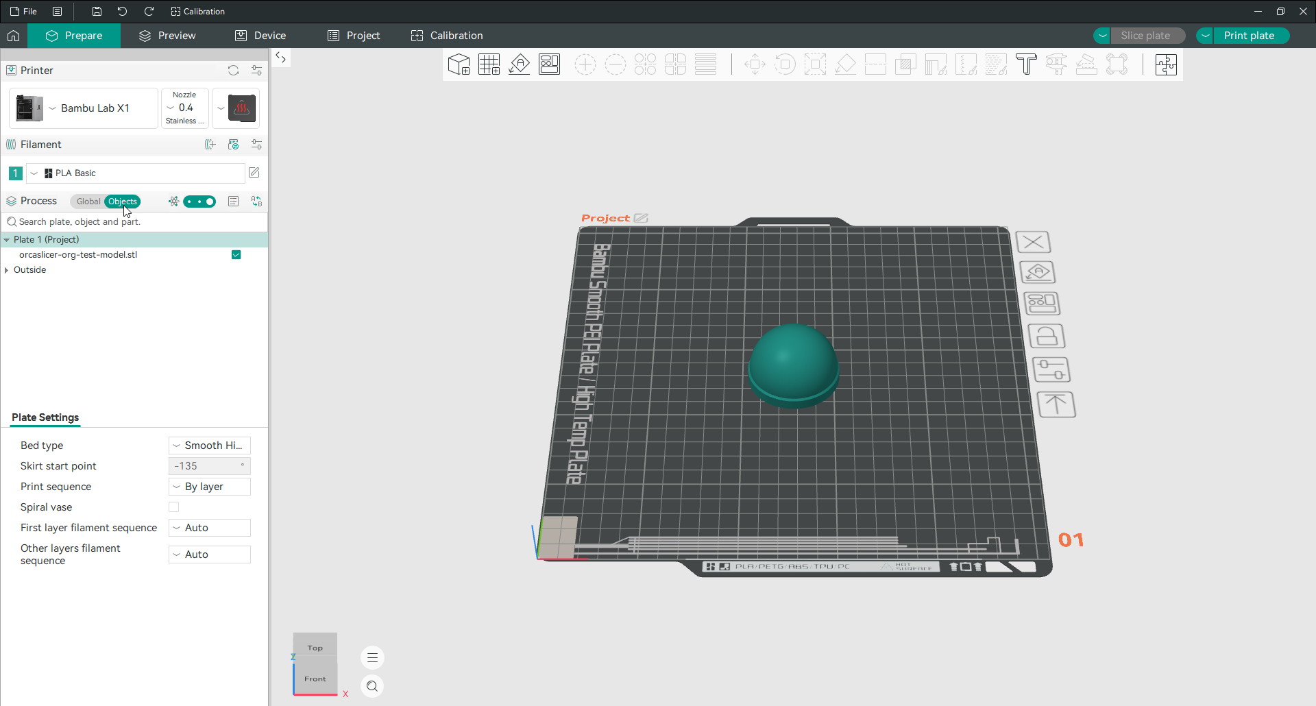 Orca Slicer lista de objetos mostrando a árvore da placa e o painel de configurações da placa abaixo dela